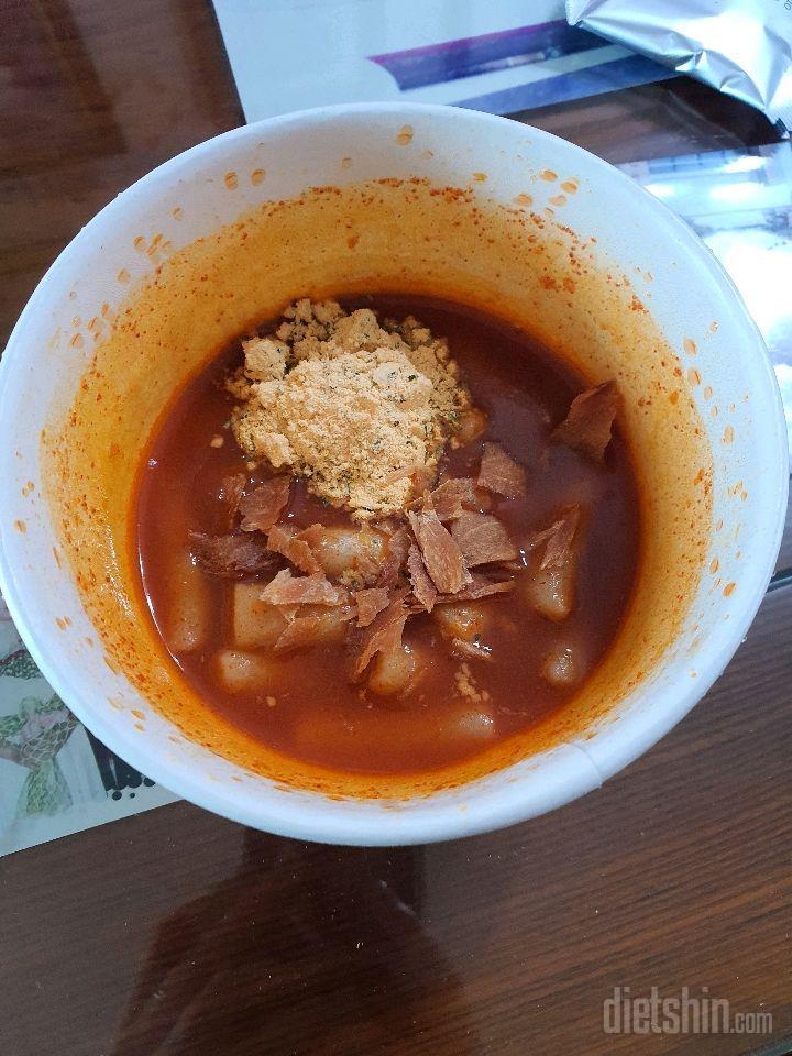 매운치즈 떡볶이 두번째도 역시 맛있어요!!