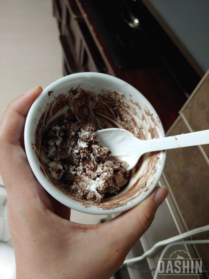 꿀하고 코코아 파우더 섞어 먹으면 레