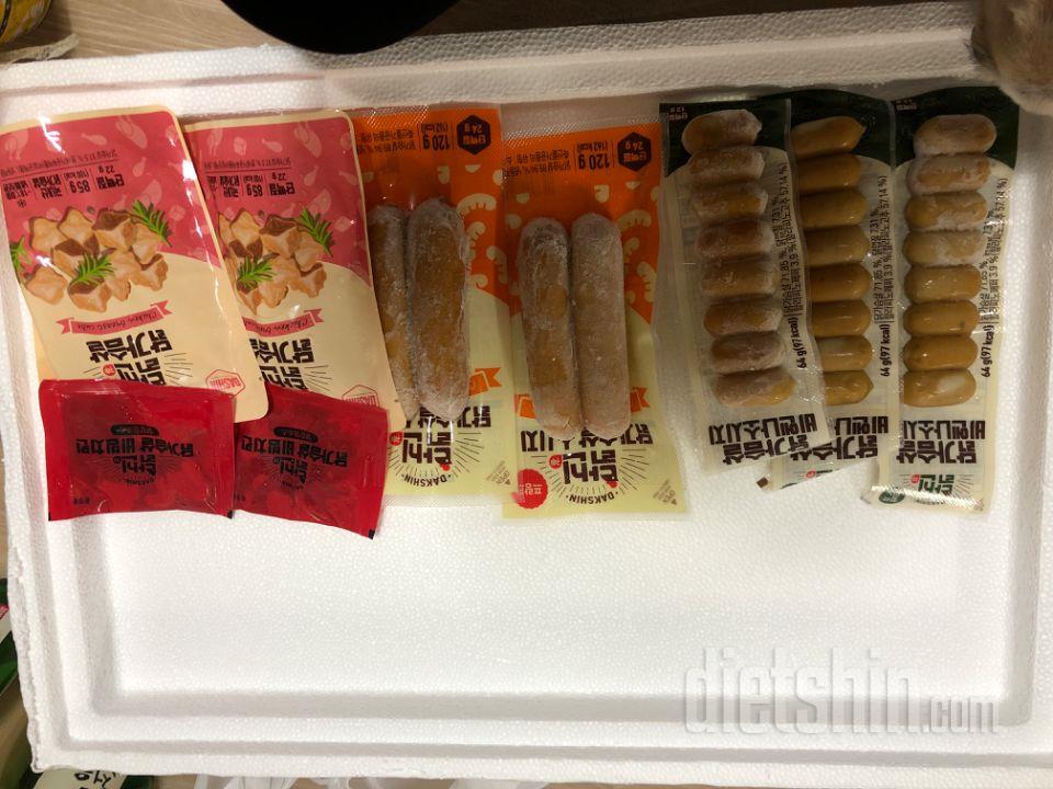오늘 배송 왔어요!! 
맛있었으면 좋