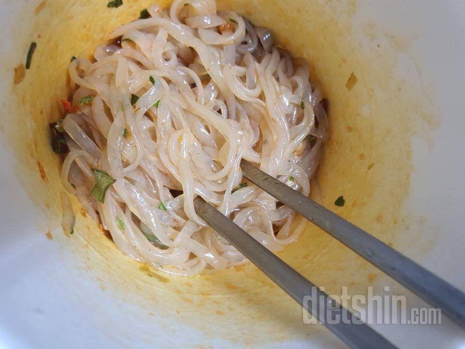 저칼로리에 맛도 먹을만하네요~~
곤약