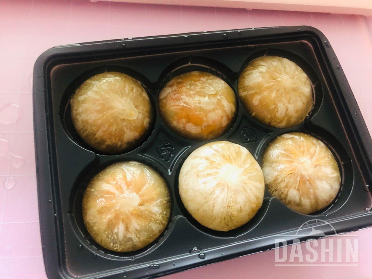 아직 만두만 먹어봤는데 왜이렇게맛있죠