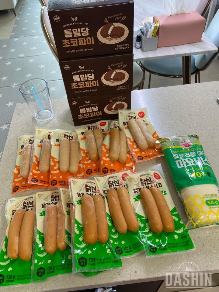 먹어보진 않았지만 맛있을거 같아요
녹