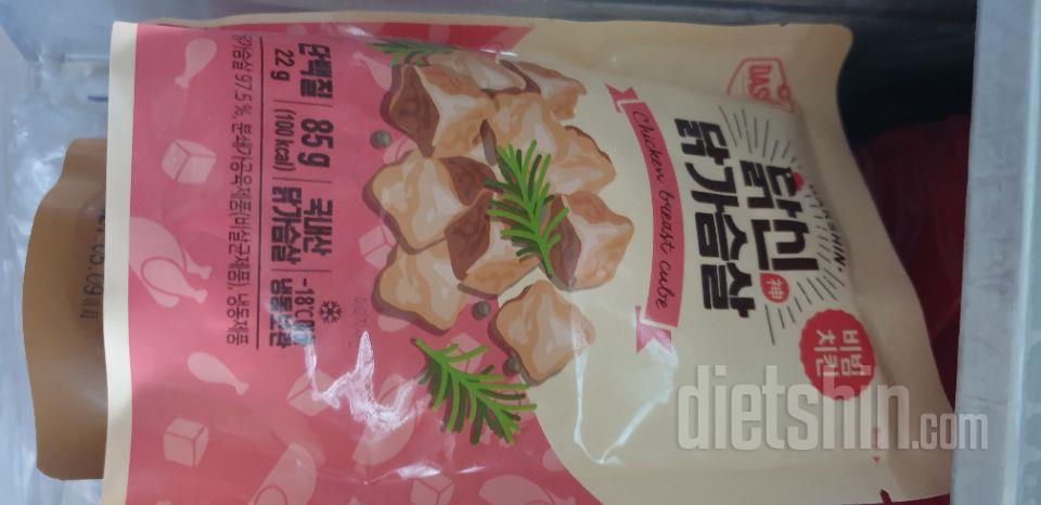 닭냄새가 조금 나요 ㅜㅜ
그래서 깻잎