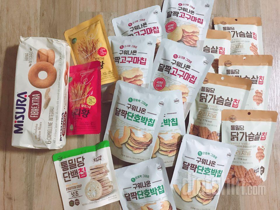 맛있어요~ 
밤에 입이 심심할때 가볍