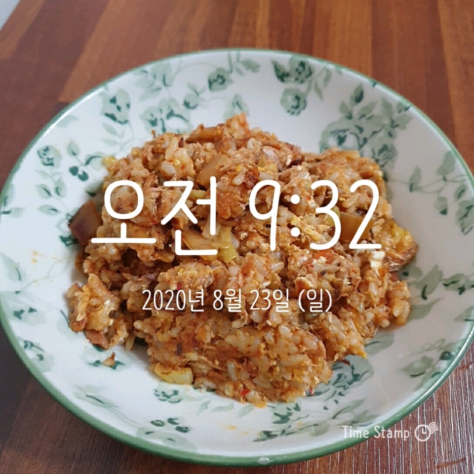 08월 23일( 아침식사 554kcal)