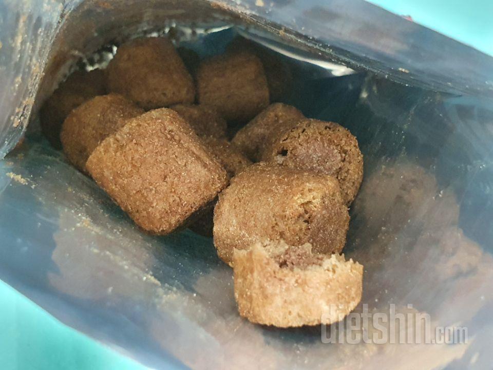 다 먹어갈 때 쯤 이벤트를 하고 있길