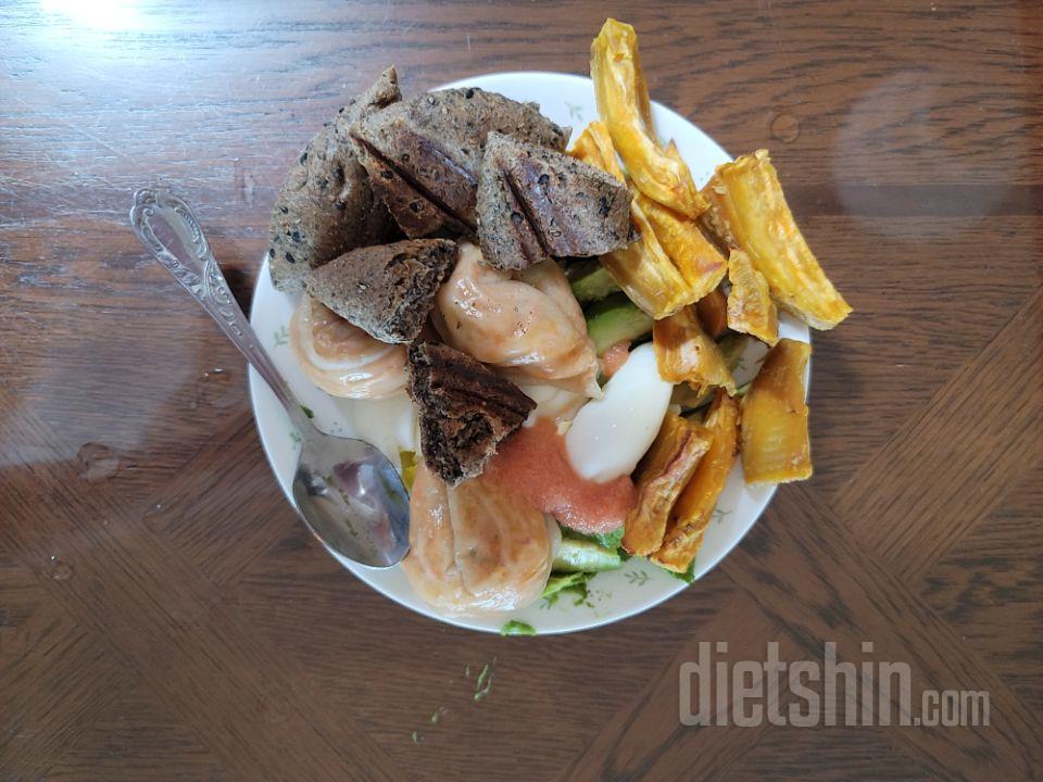 흑임자빵 너무 맛있어요 얼른 재입고되