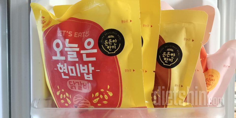 무난하게 먹을만해요. 특별한 맛은 아
