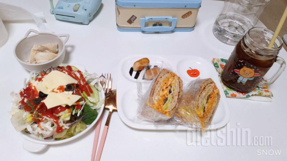 말하면입만아픕니다ㅎ
토스트기에구워질때