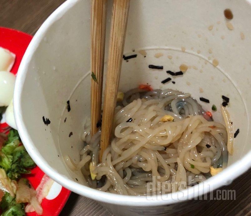 아 진짜 짠데 맛이 없어요 ㅠㅠ 곤약