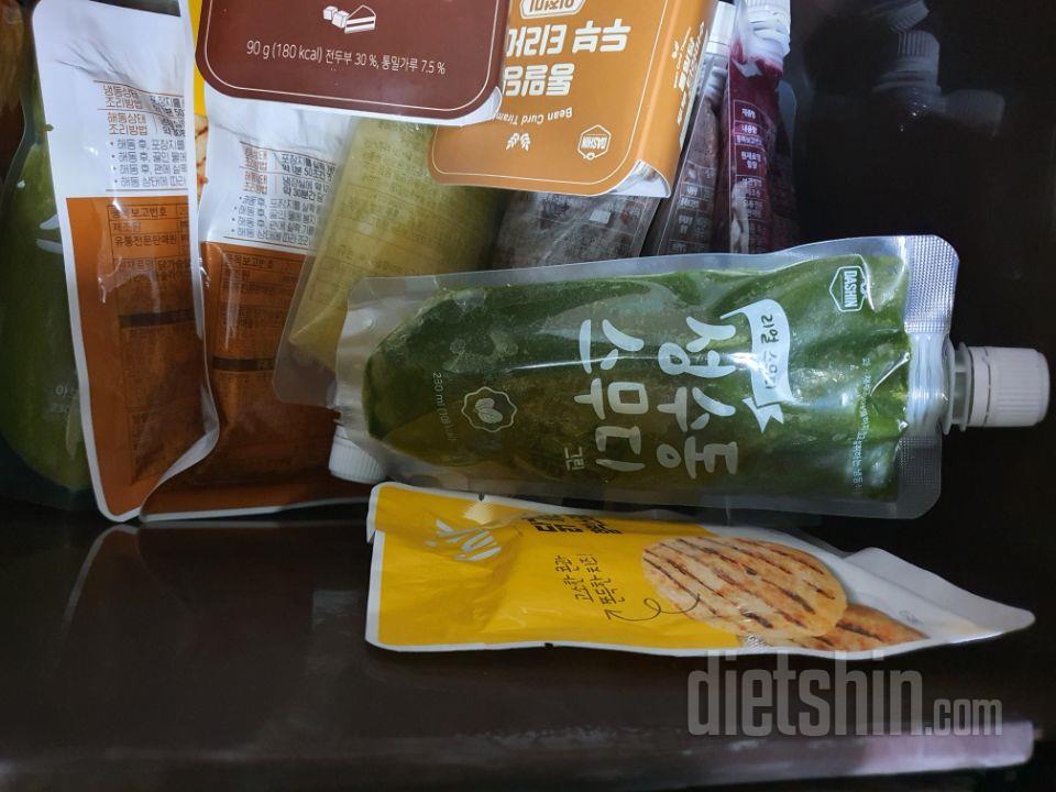 돈 많이 있으면 쟁여두고 1년 365
