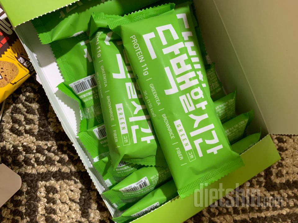 사은품으로 먹어보고 맛있어서 구매 했
