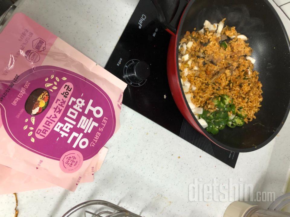 전 전주비빔만 열개 샀어요. 맛있어