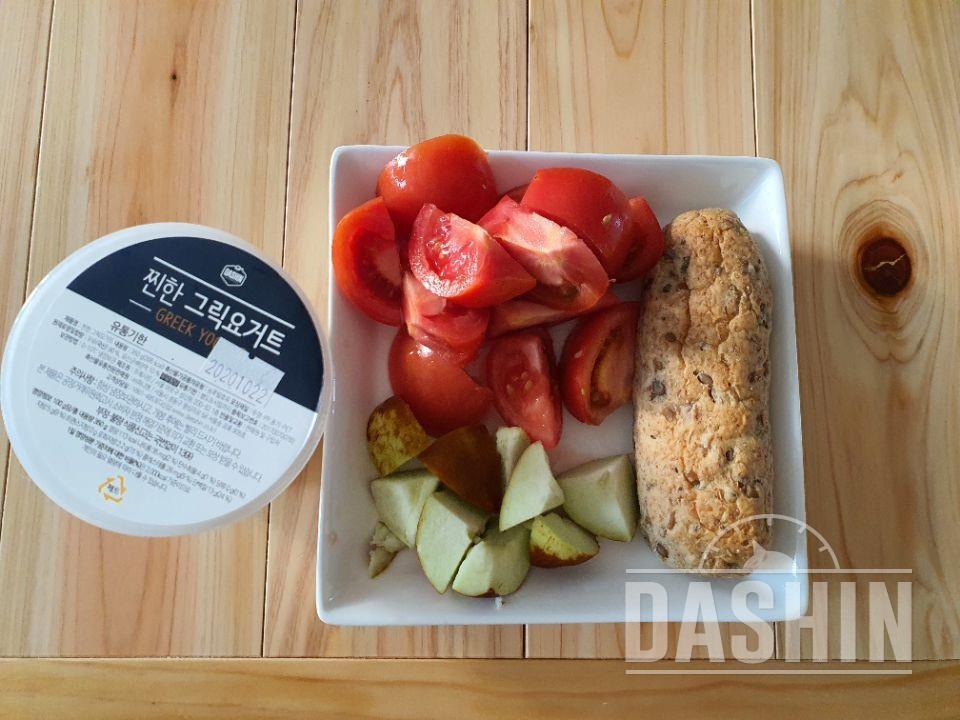 빵 생각날때 먹으려구 통밀빵 구매 했