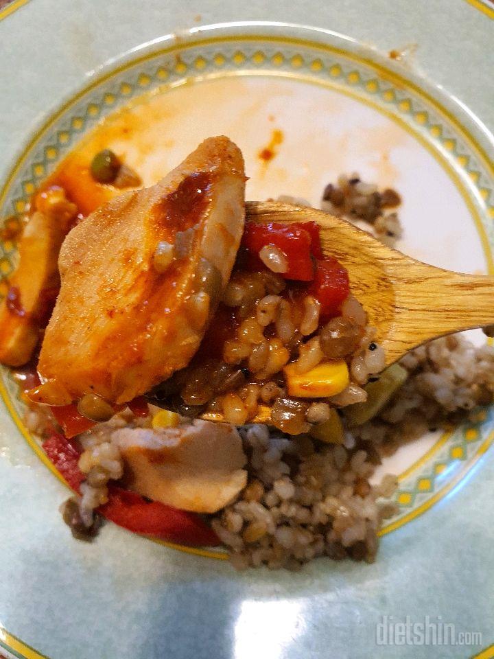 에브리밀 도시락 💚 별미7곡 현미 우엉밥 & 닭가슴살 슬라이스 먹어봤어요.