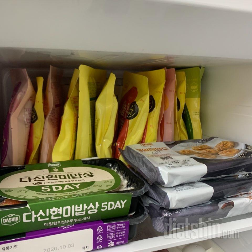매콤하고 맛있어요! 고기는 안시켜봤는