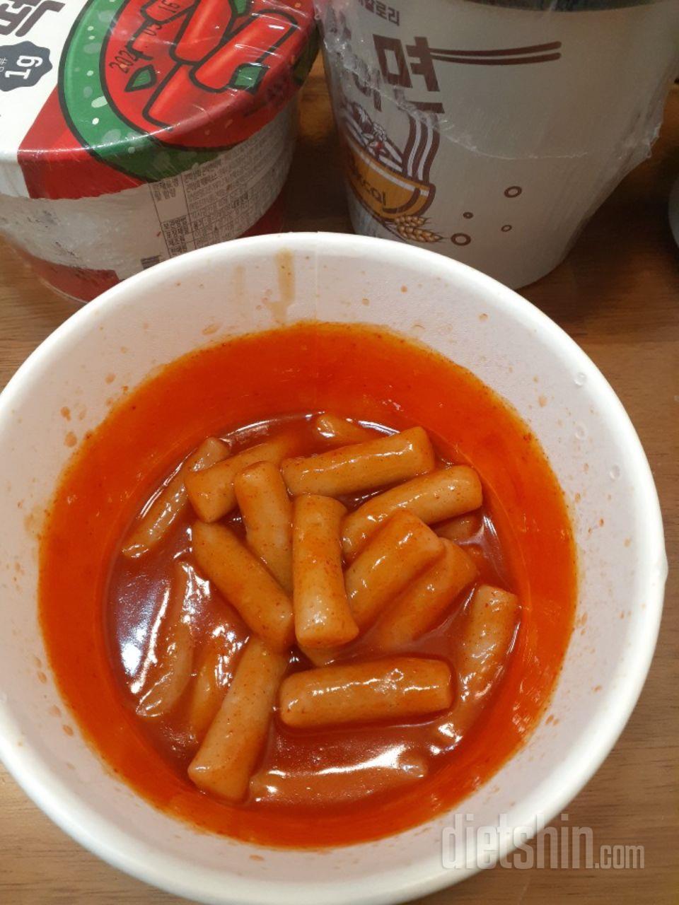떡볶이 좋아해서 구매해봤는데 정말 떡