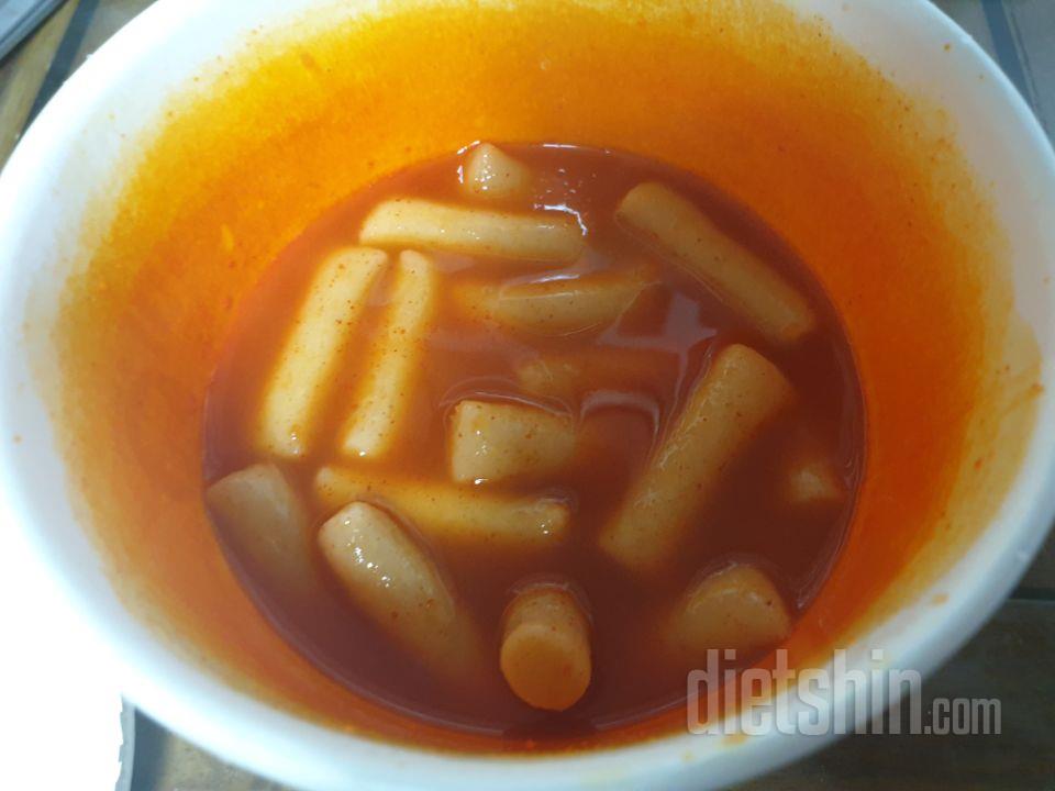 치즈맛은못먹어봤고
기본맛먹었는데 떡은