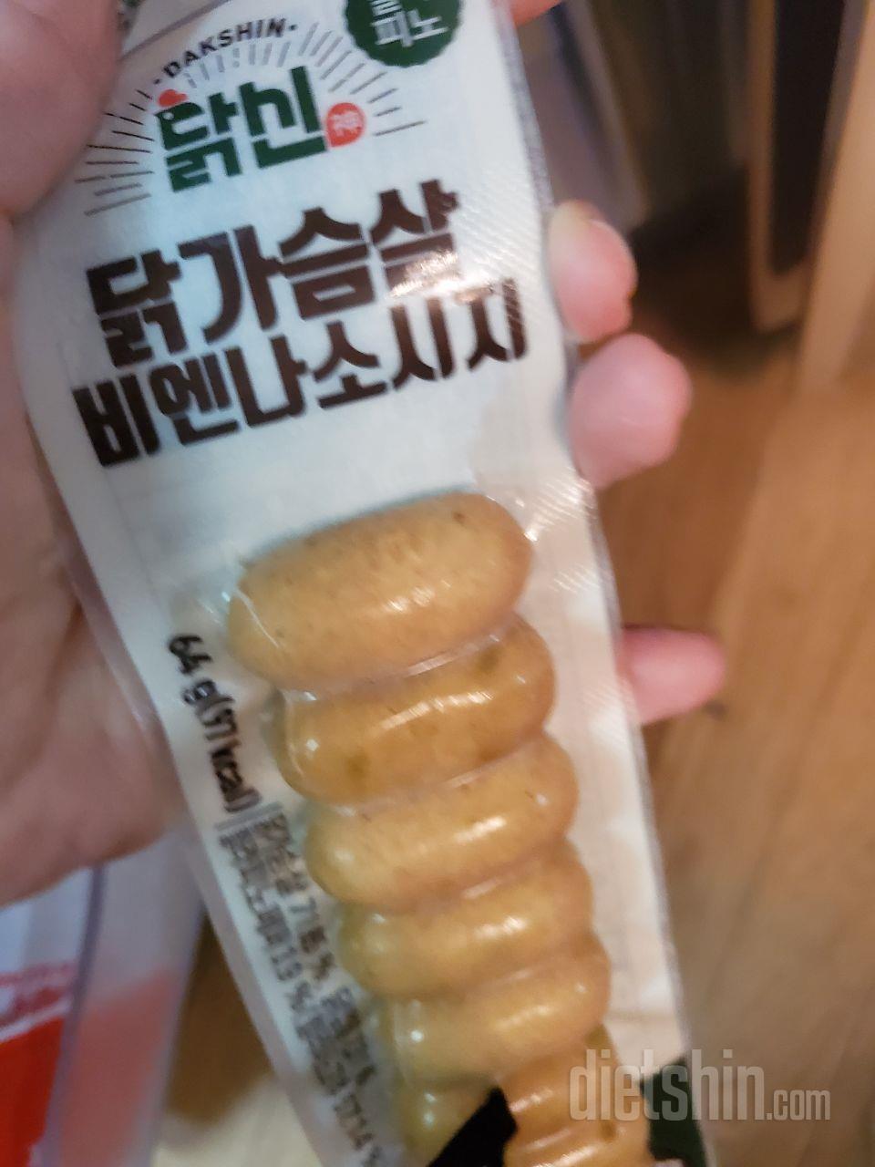비엔나 완전 맛있어요. 
청양고추맛