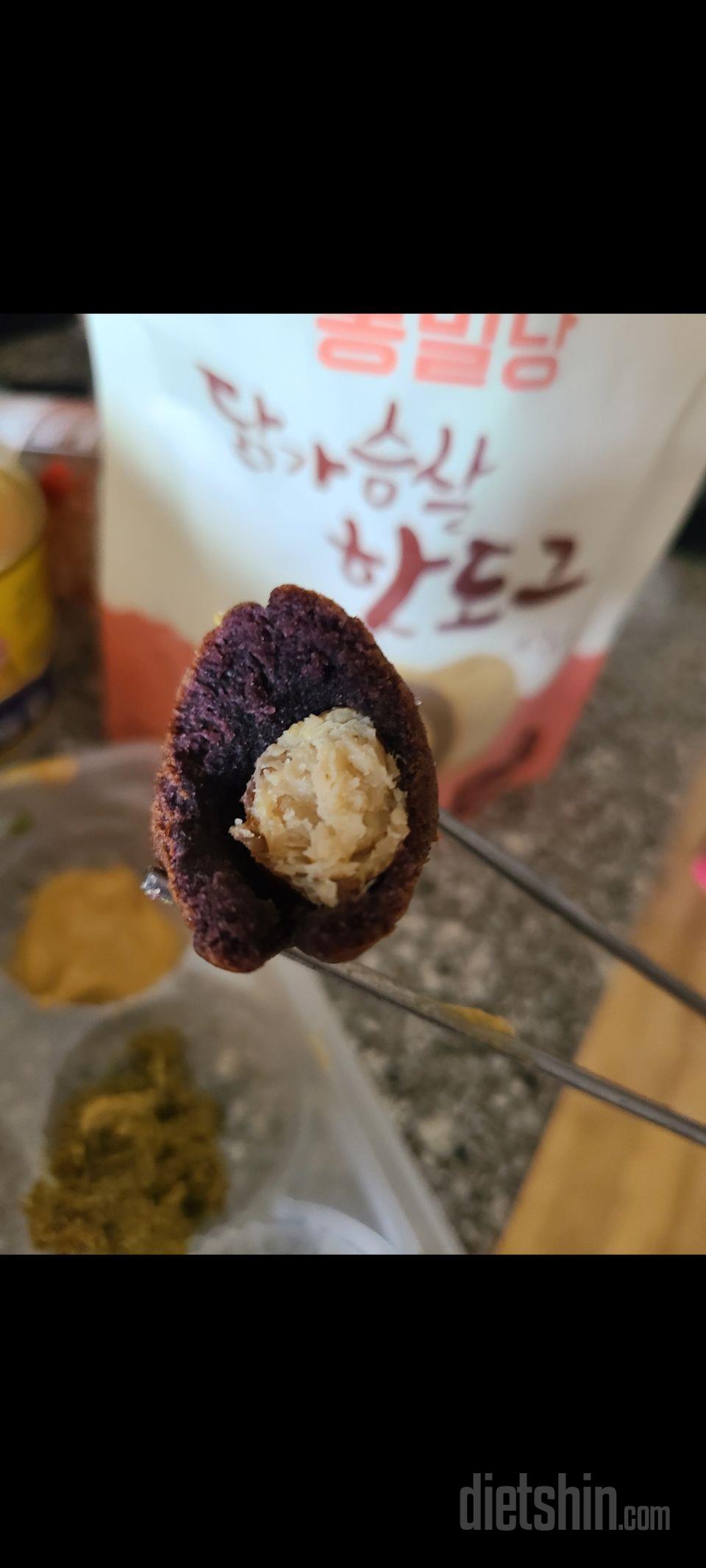 존맛 존맛
맛있어여 스리라차 찍어먹으