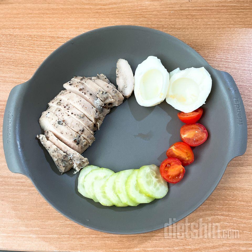 맛있어요! 조금 맵고 통후추 식감이