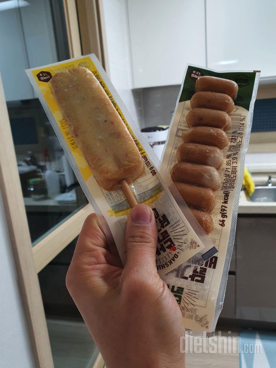 이것저것 맛보기용으로 시켜서
먹어보고