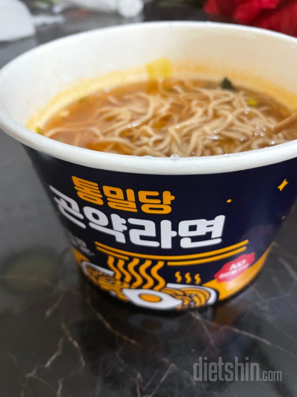 저의 입맛에는 맞지 않았습니다.. 국