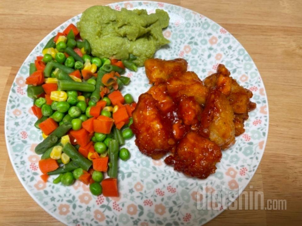 너무 맛있어서 맥주먹고싶은맛이예요.