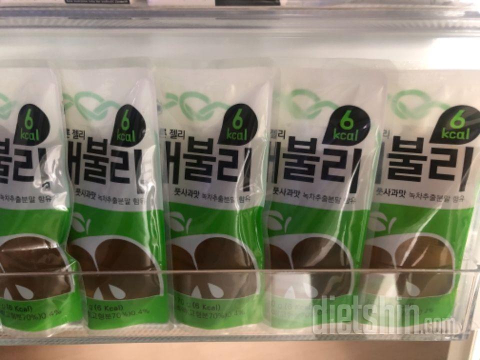 조금 쓴맛 난다는 후기 있었는데
거슬