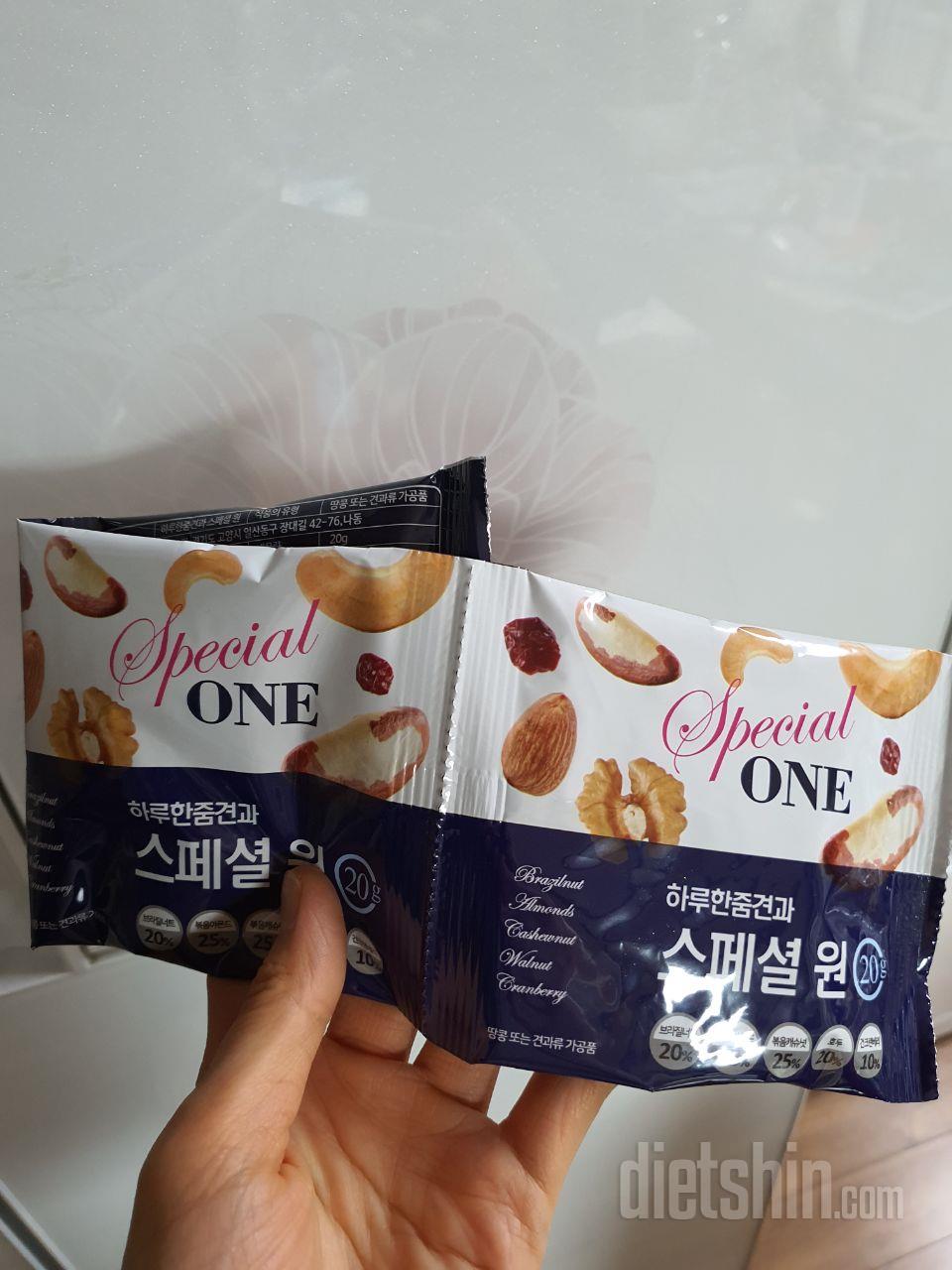 괜찮아요.
요거트에 섞어 먹는 편인데