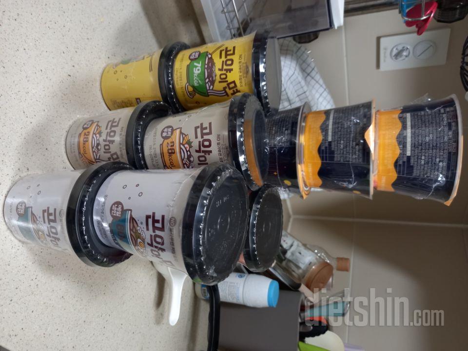 오늘도착해서 녹차비빔부터 먹어보았는데