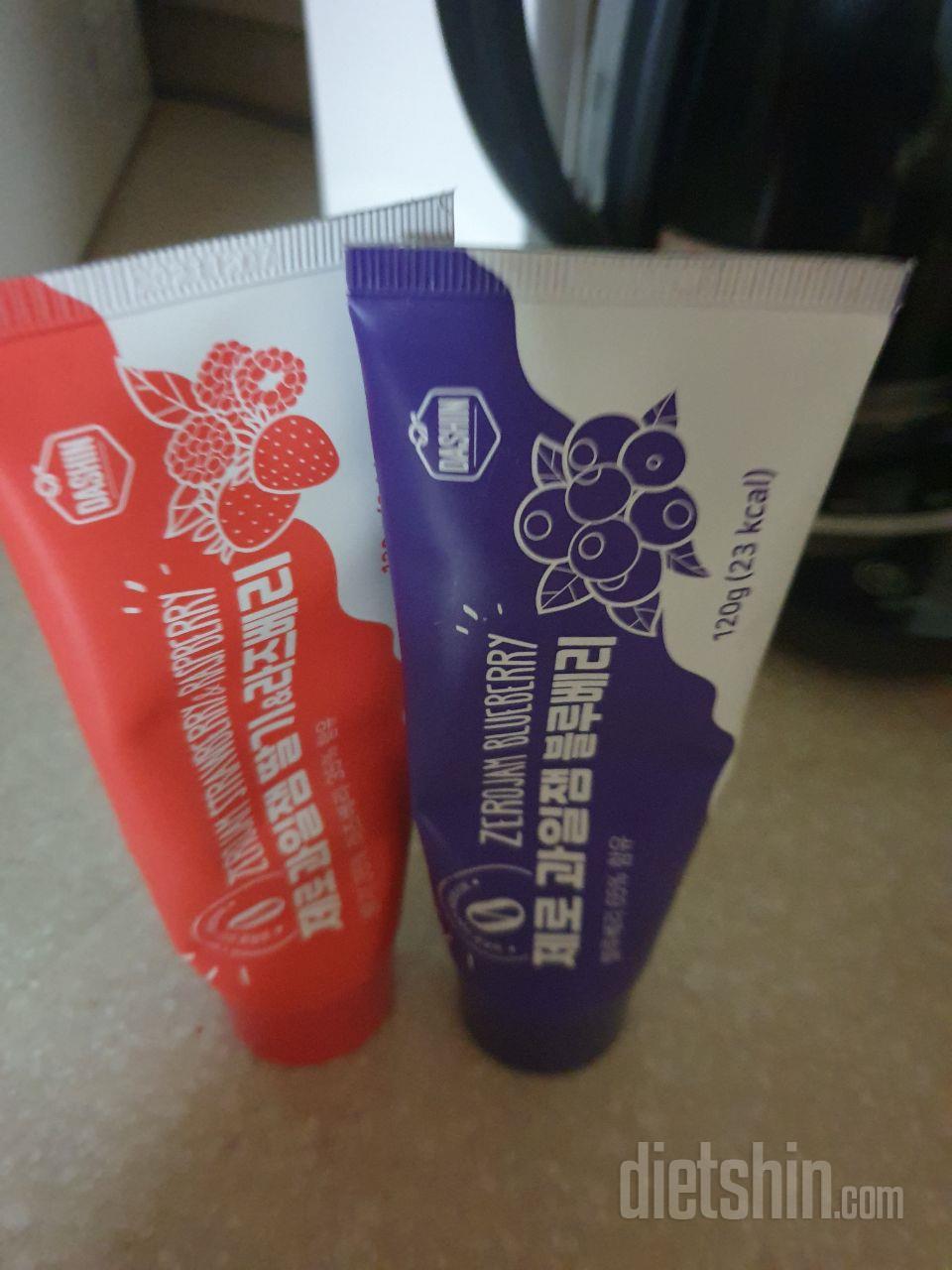 생각보다 사이즈가 좀 컸어요 조그만게