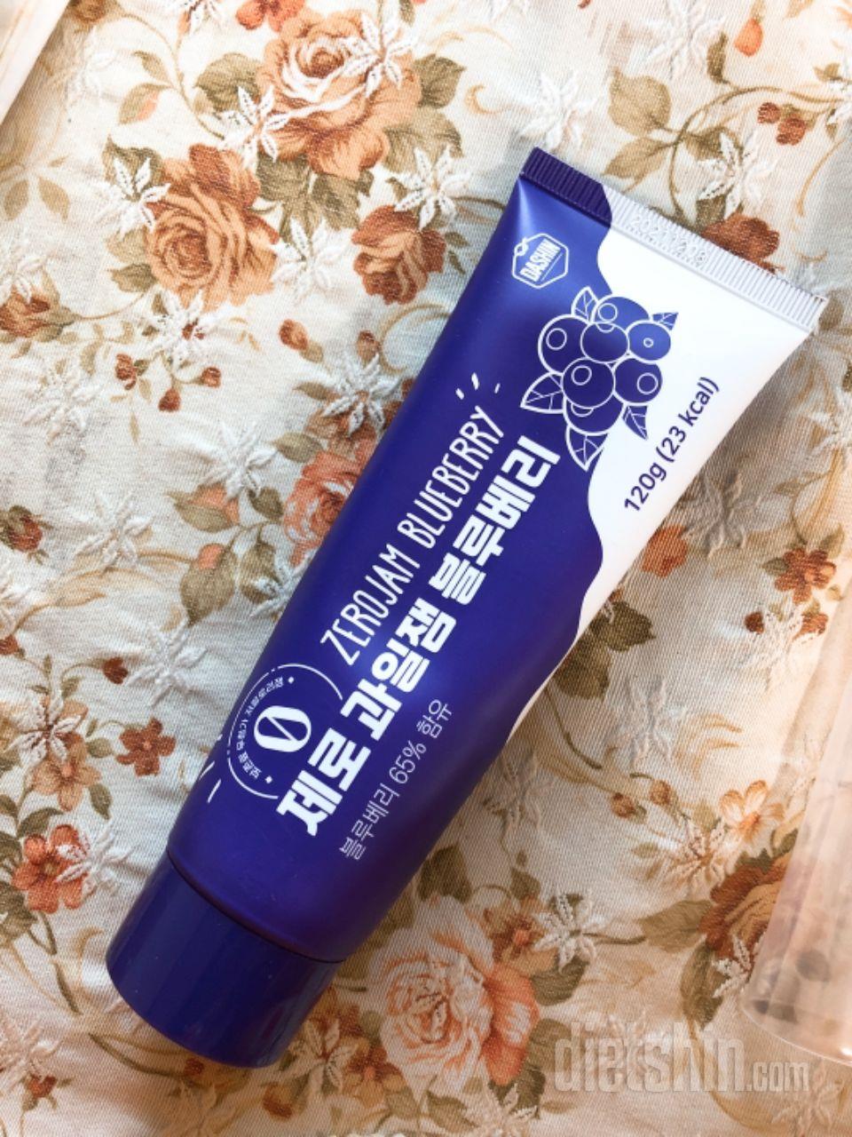 초코에 이어서 블루베리도 시켜봤어요.