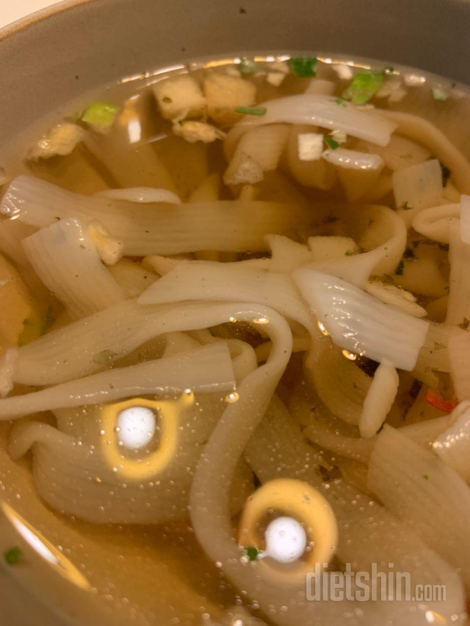 다른 곤약면 넣어서 먹어도 존맛>.<