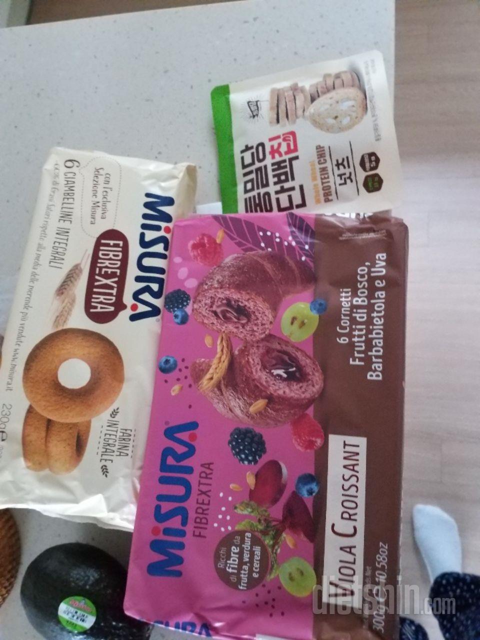 굿굿. 빵 진짜 맛있네요. 기대이상이