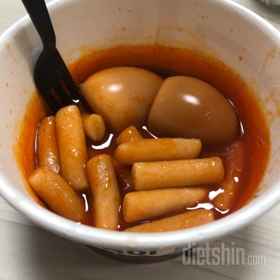 훈제란 넣어서 먹으니까 더 맜있어요