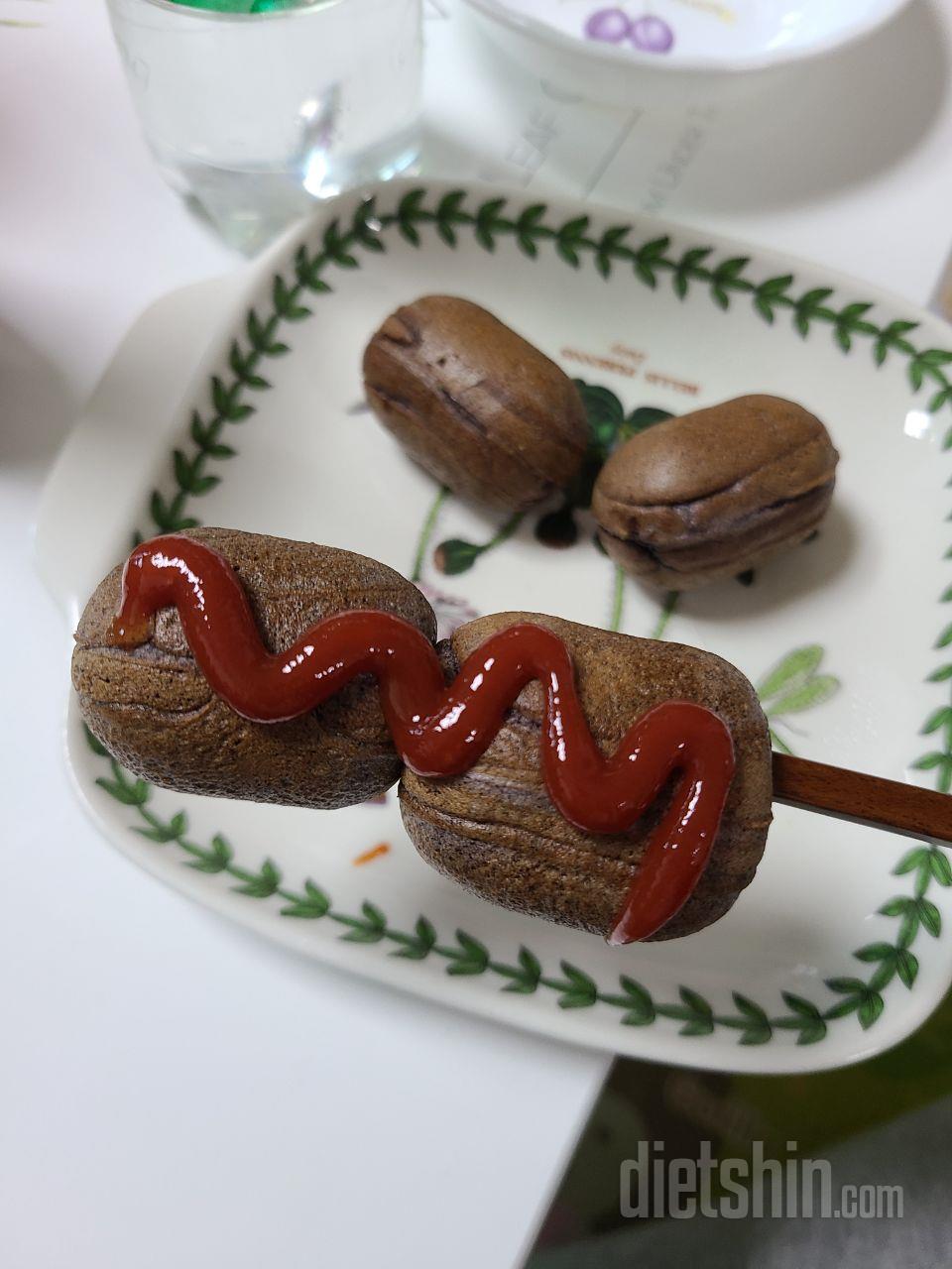 단백하니 맛있어요. 미니미 좀 귀엽네