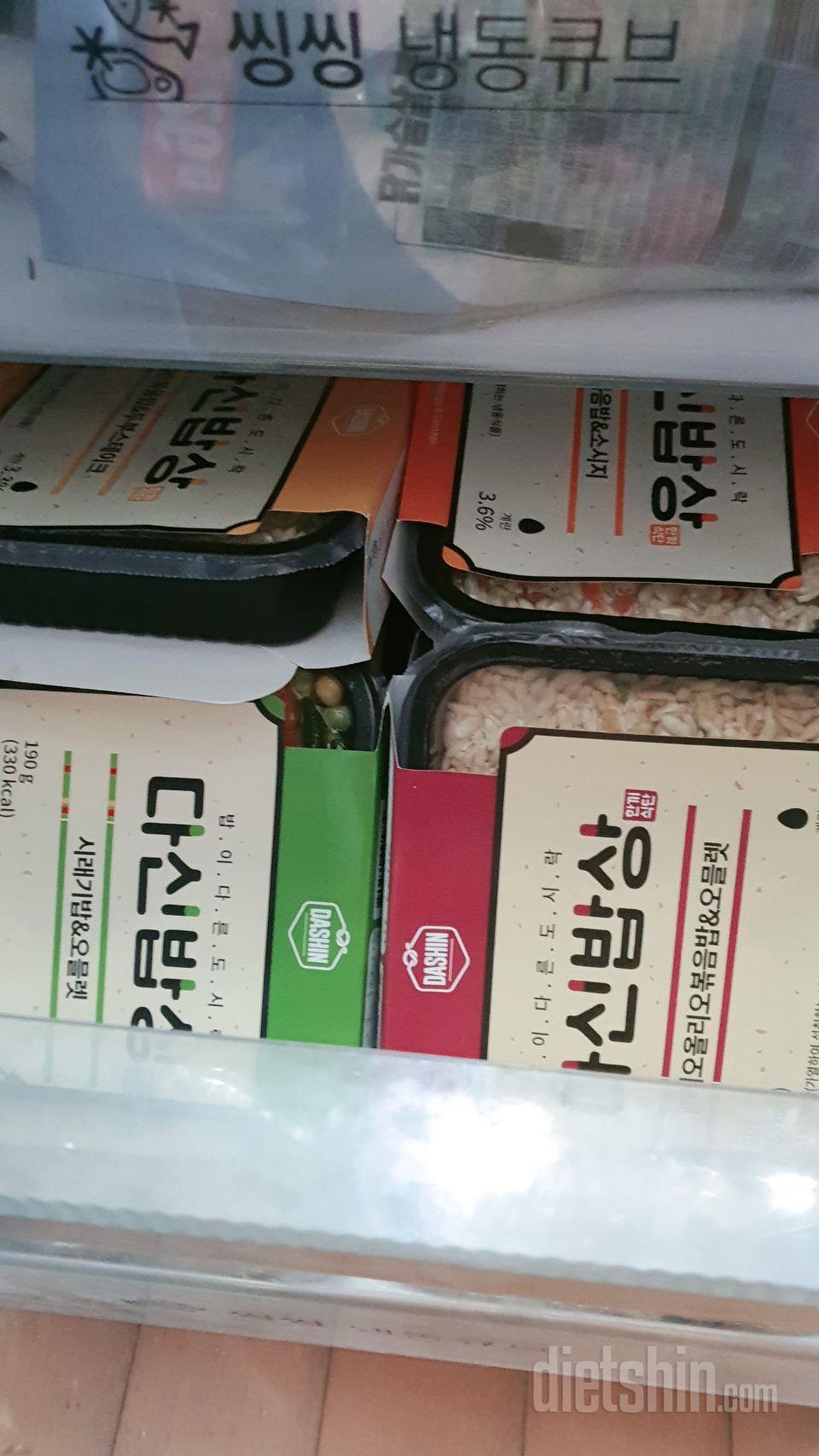 엄청맛있거나 하진않고 그냥 먹을만합니