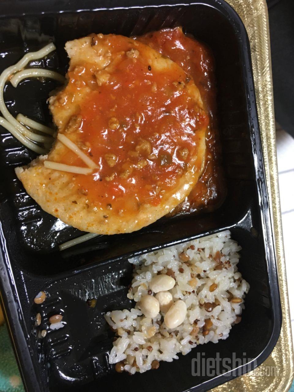 먹다가 맛있어서 급 찍었어요ㅋㅋㅋ
양