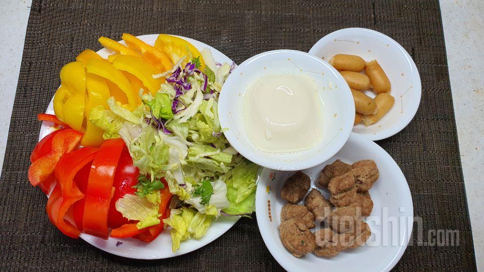 우둔살보다 맛있네요.
우둔살처럼 뻑뻑