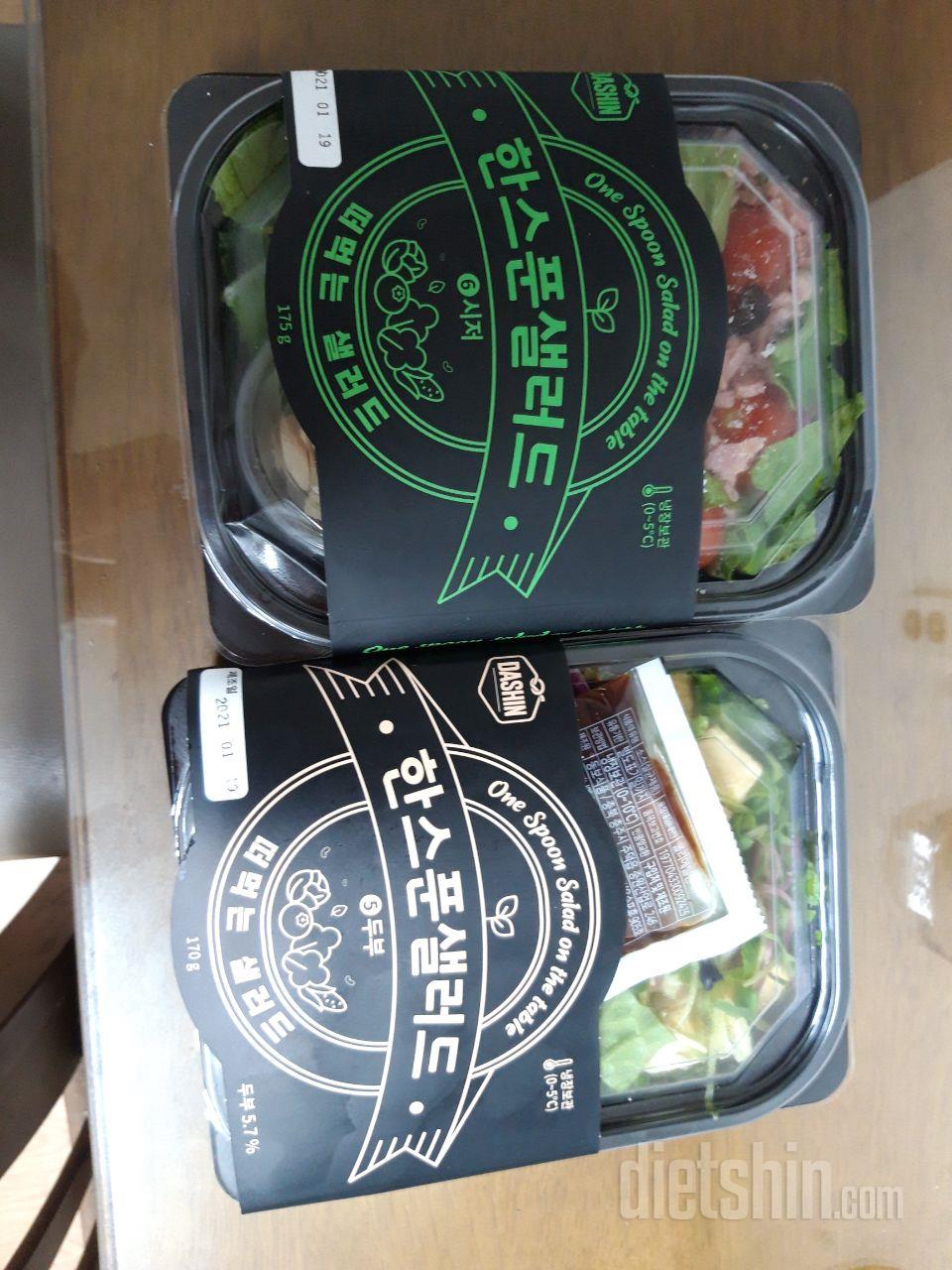 맛있네요. 질리지 않아요.
신선해요.