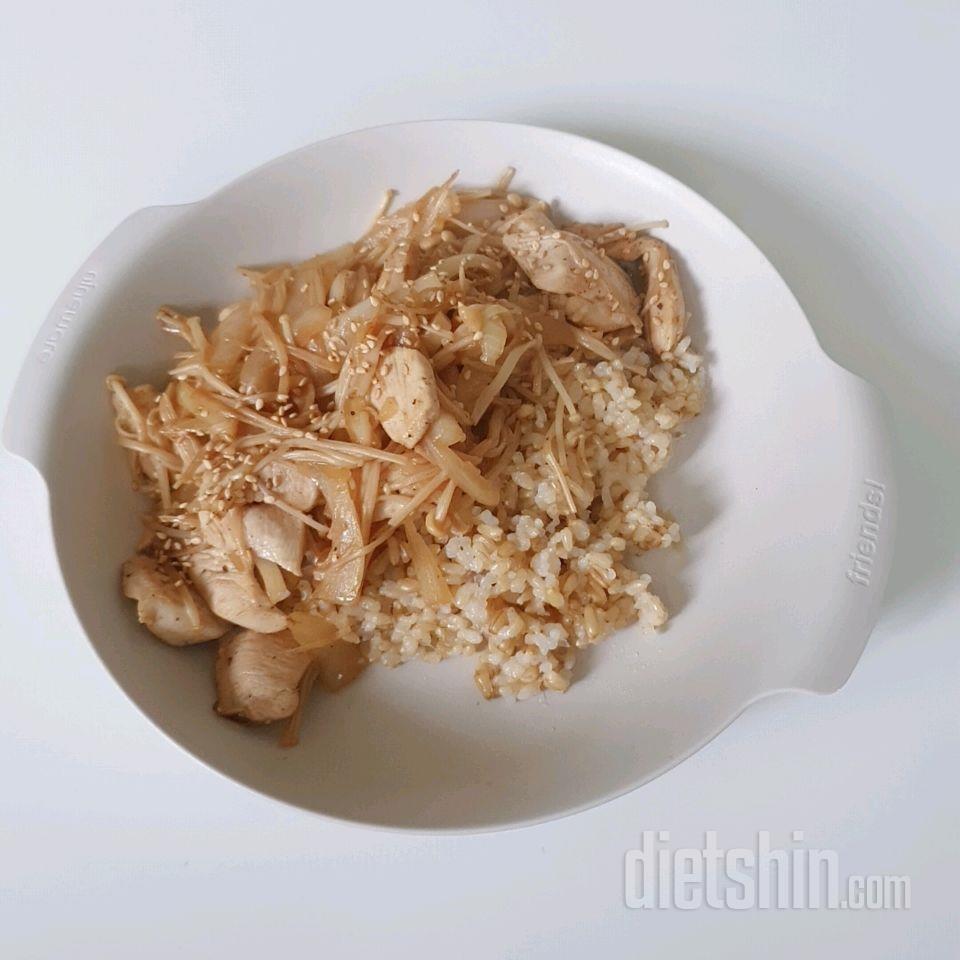 닭가슴살 버섯덮밥