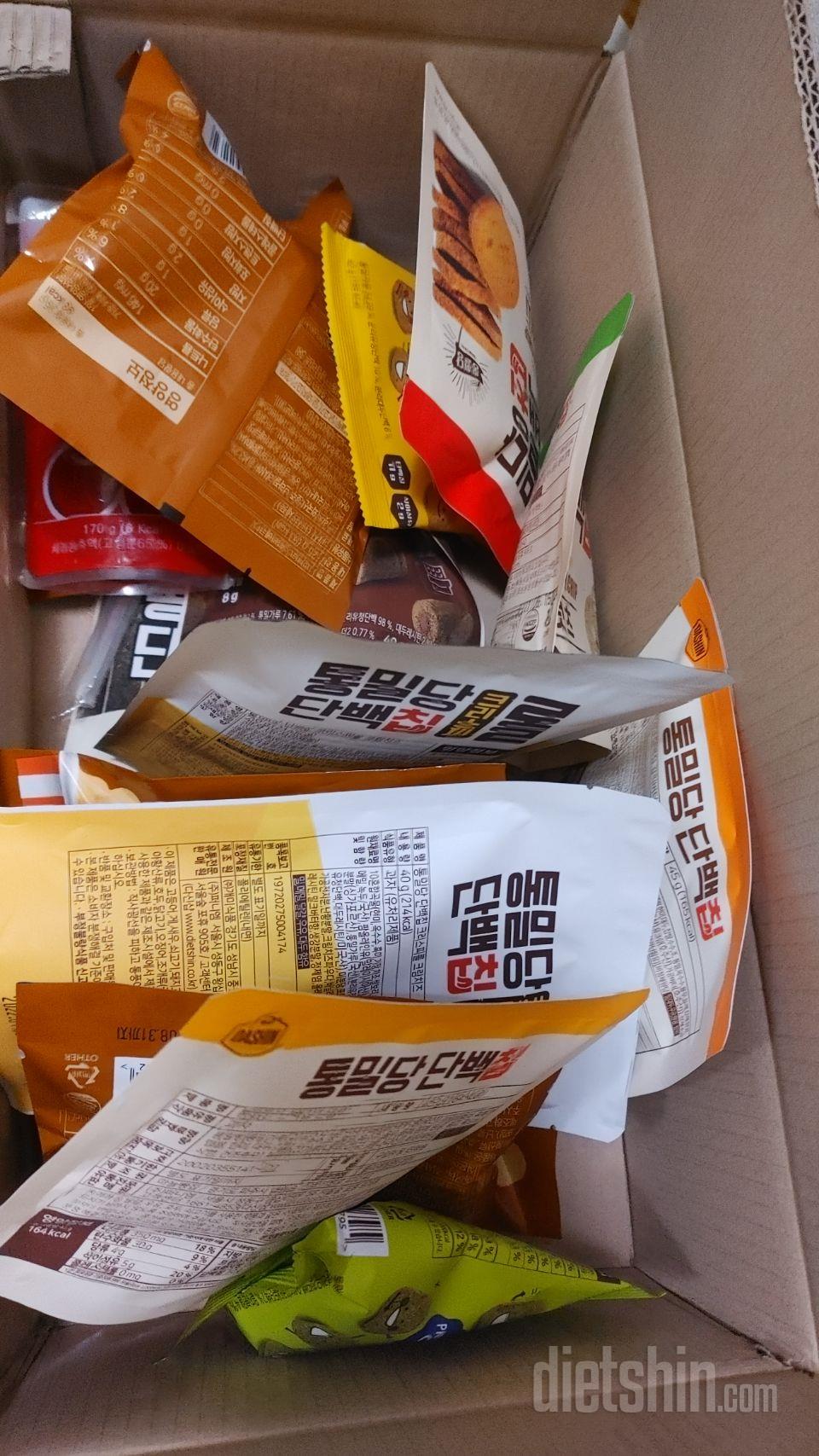 먹을땐맛있는데 먹고나면 입이텁텁한 느