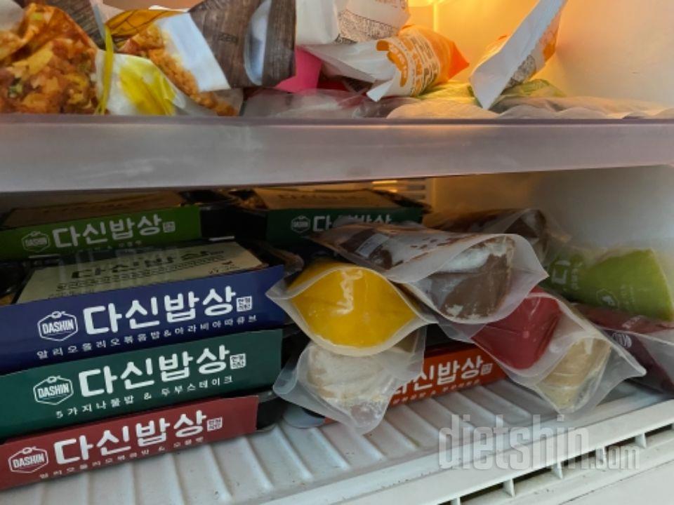 주스는 건강한맛이구요 도시락은 맛있어