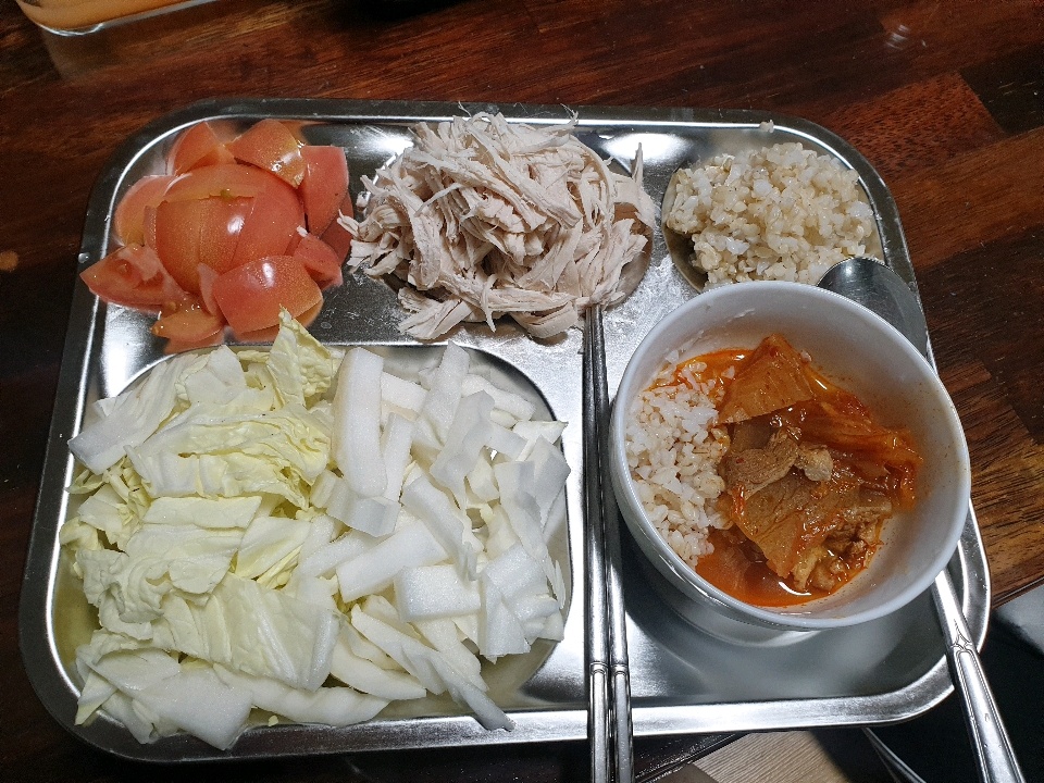 02월 03일( 저녁식사 319kcal)