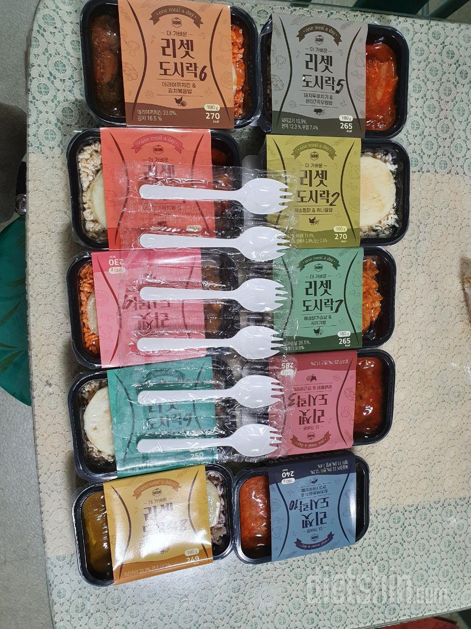재구매했어요..
생각보다 맛도 나쁘지