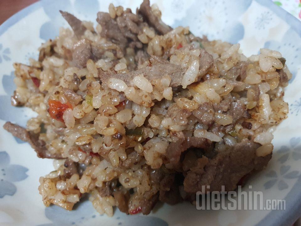우둔살볶음밥 먹어보고 괜찮아서 구매