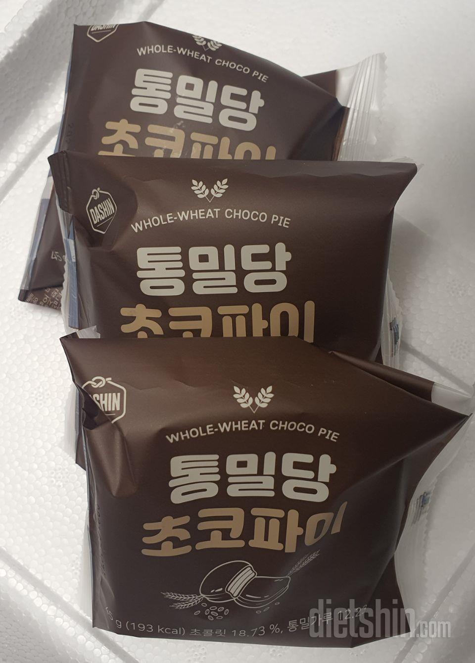 달지 않고 건강한 맛입니다.