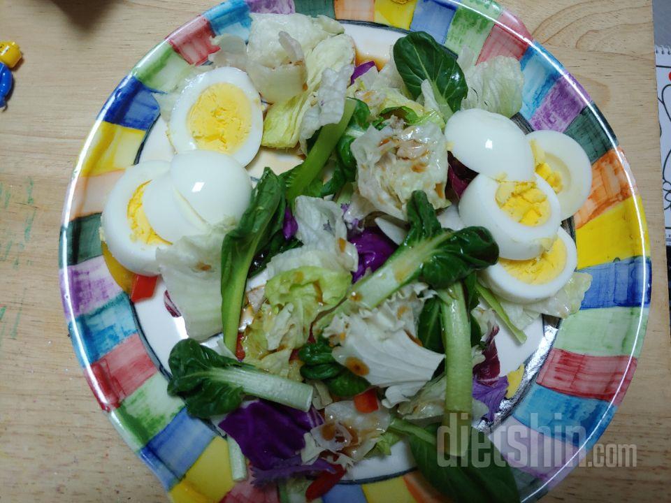 소스도 맛있네요ㅠ
깔끔하니 바로 먹기