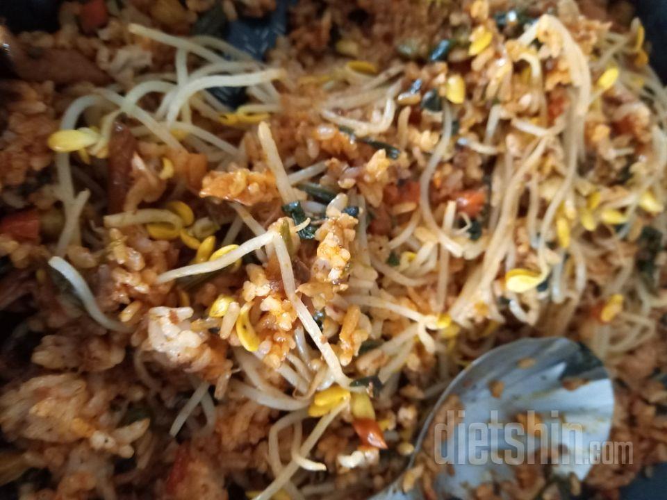 맛있게 먹어요  만족합니다  ㅎㅎ